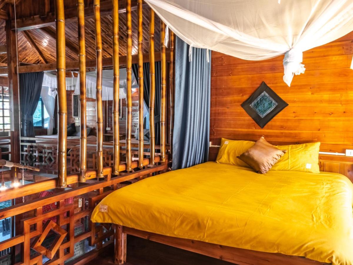 Wild Apple Homestay Sa Pa Exterior photo
